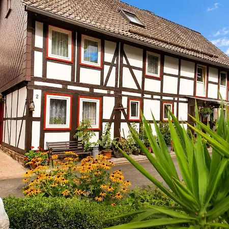 Gemuetliche Fachwerk-ferienwohnung Im Weserbergland-ideal Zum Wandern Und Entspannen * Negenborn